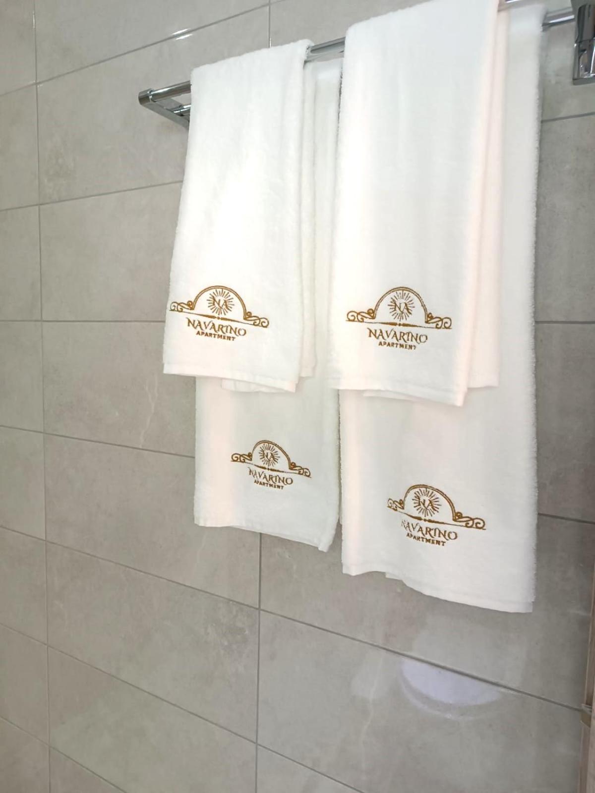 Navarino Luxe Suites Peraia  Ngoại thất bức ảnh